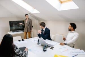 Team conducting business continuity presentation Team conducting business continuity presentation